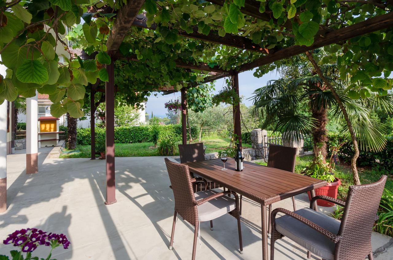 Apartment Aleksandra Rijeka Buitenkant foto