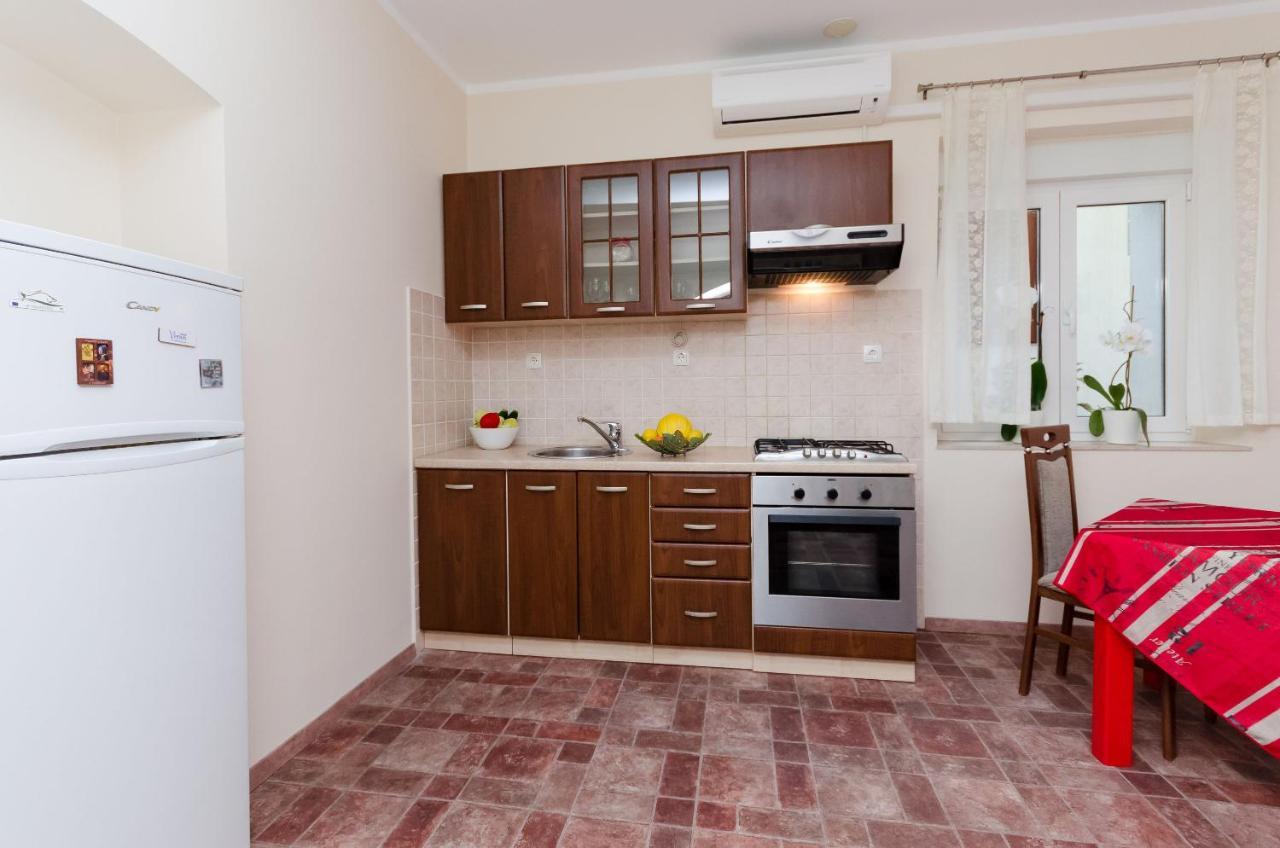Apartment Aleksandra Rijeka Buitenkant foto