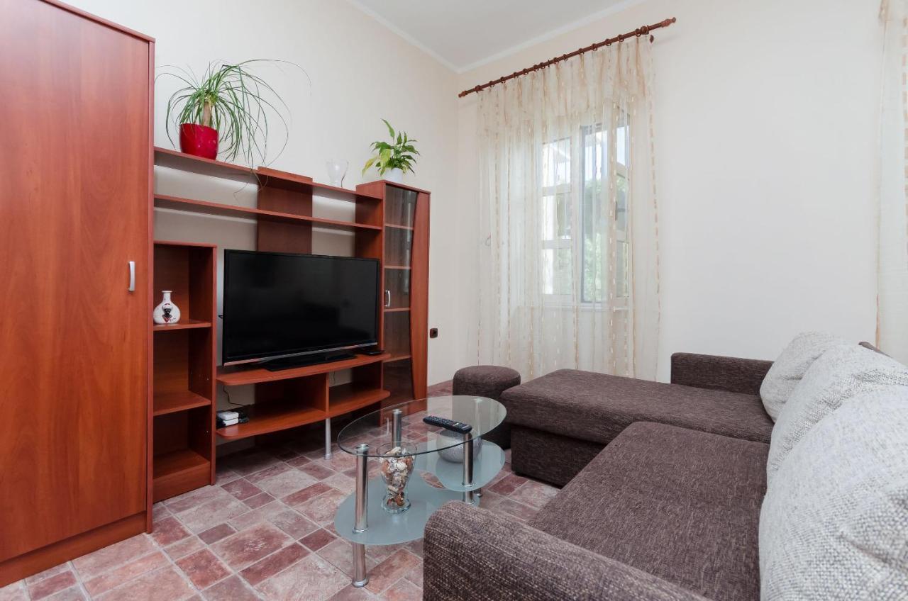 Apartment Aleksandra Rijeka Buitenkant foto
